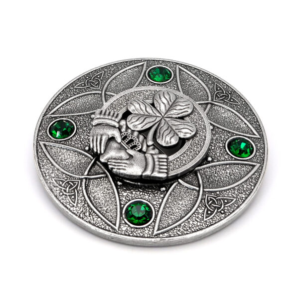 Large Irish clan and sept crest plaid brooch detail