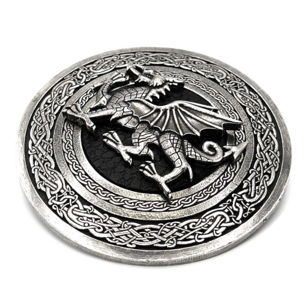 Circular clan crest belt buckle design example