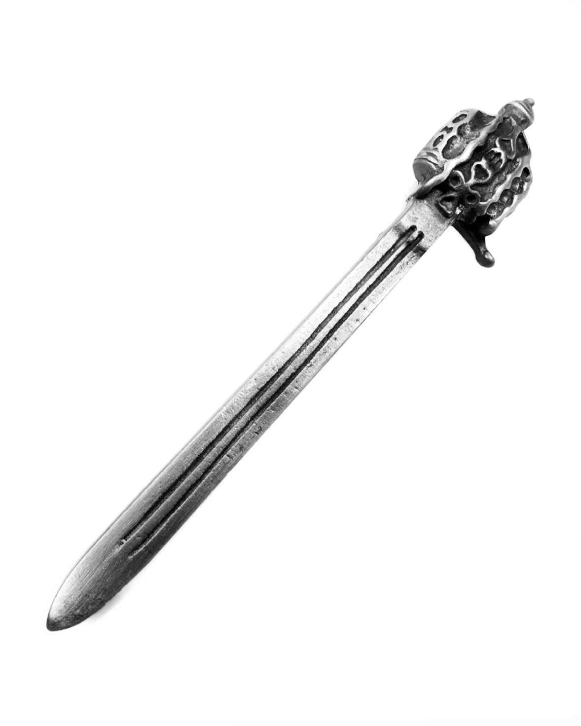 Basket-hilted sword kilt pin