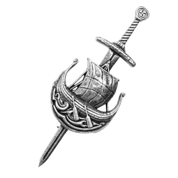 Birlinn kilt pin, square product view