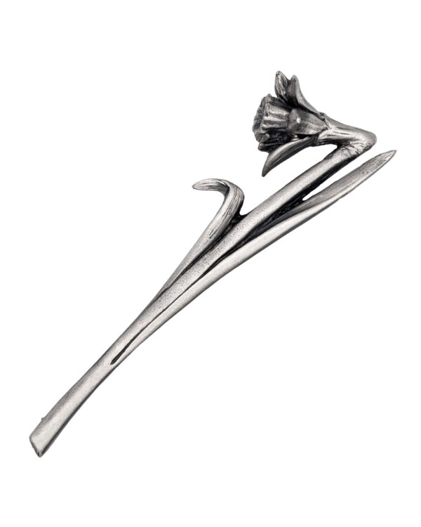 Welsh daffodil kilt pin