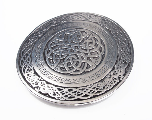 Celtic Knot circular belt buckle detail view 1