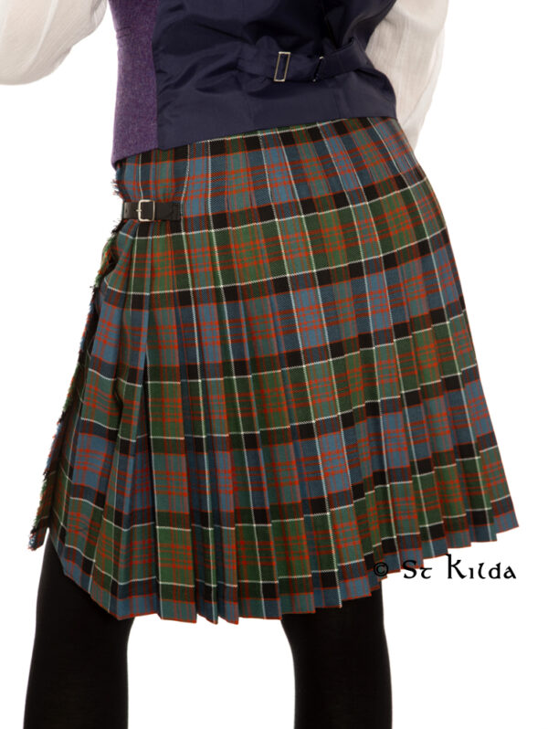 T-KCMTL03-2 Semi kilt deep-pleat skirt, rear pleats