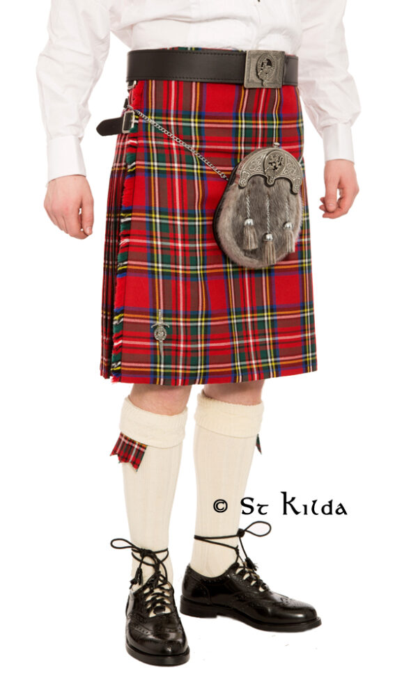 Traditional Royal Stewart kilt Traditional Royal Stewart kilt showing full construction